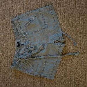 LOFT light blue size 10 shorts with tie